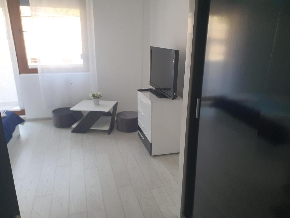 Casa Simionov Apartment Байле Херкулане Екстериор снимка